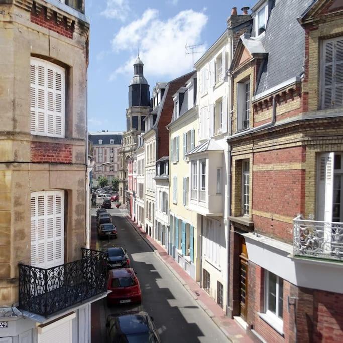Au Coeur De Trouville. Appartement De 3 Pieces. Zewnętrze zdjęcie
